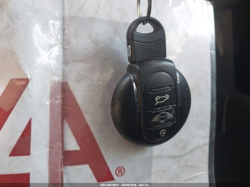 2014 Mini Hardtop Cooper S VIN: WMWXM7C59ET987817 Lot: 44818931