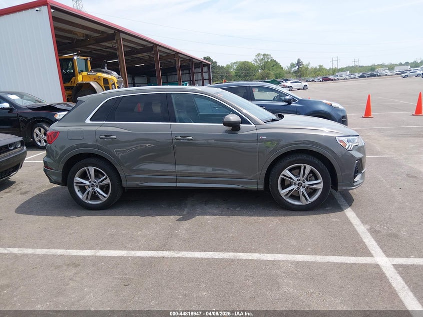 2021 Audi Q3 Premium Plus 45 Tfsi S Line Quattro Tiptronic VIN: WA1EECF34M1152173 Lot: 44818947