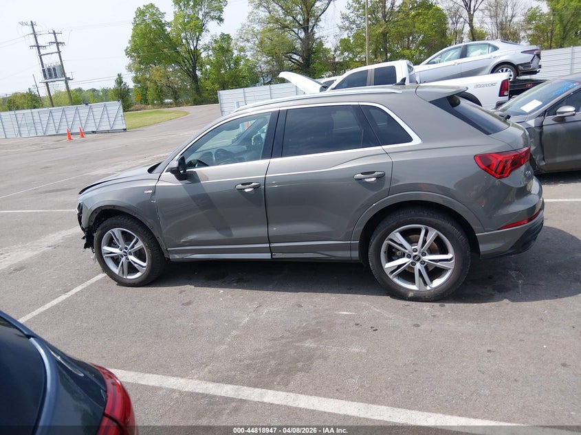 2021 Audi Q3 Premium Plus 45 Tfsi S Line Quattro Tiptronic VIN: WA1EECF34M1152173 Lot: 44818947