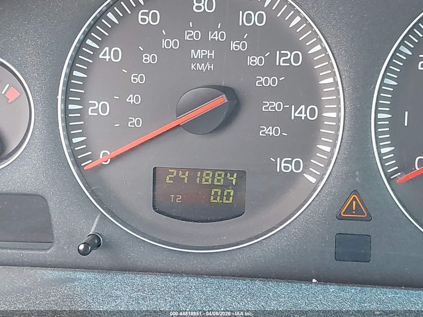 2010 Volvo Xc90 3.2 VIN: YV4982CY5A1532883 Lot: 44818951