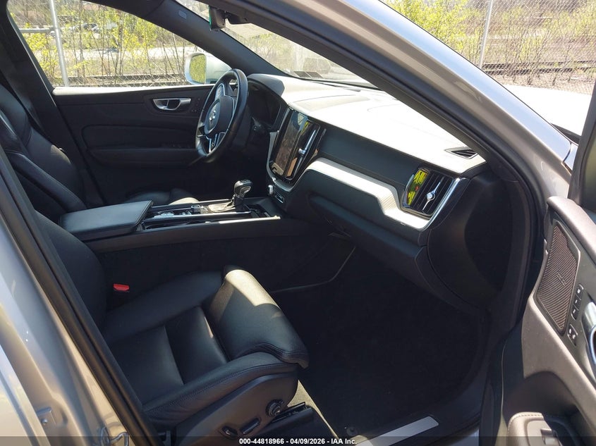 2020 Volvo Xc60 T5 Inscription