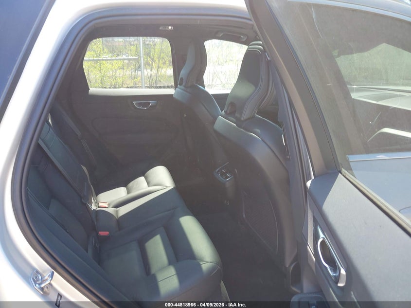 2020 Volvo Xc60 T5 Inscription VIN: YV4102RL4L1508867 Lot: 44818966