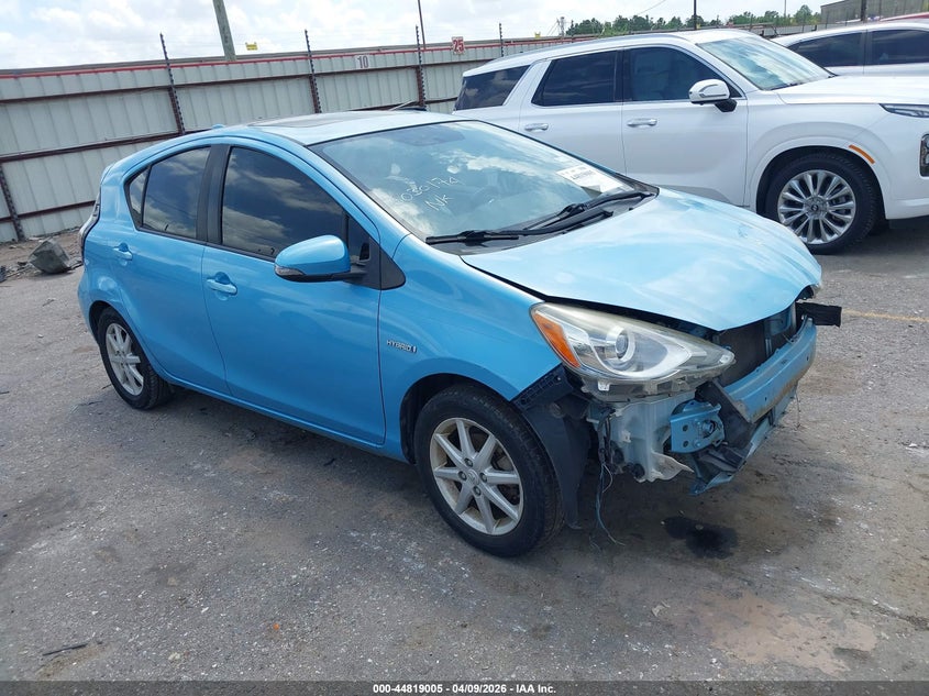 2015 Toyota Prius C Four