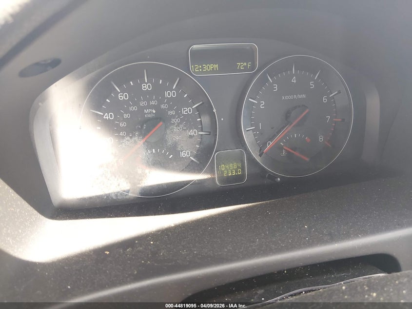 2010 Volvo C70 T5 VIN: YV1672MC1AJ092022 Lot: 44819095