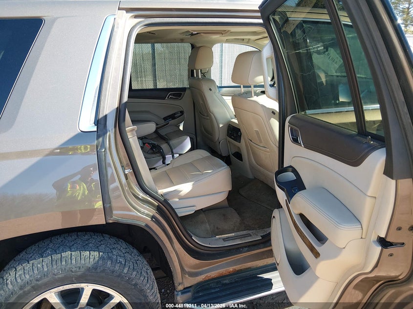 2016 GMC Yukon Denali VIN: 1GKS2CKJ9GR265665 Lot: 44819211