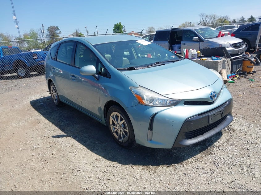 2015 TOYOTA PRIUS V FOUR