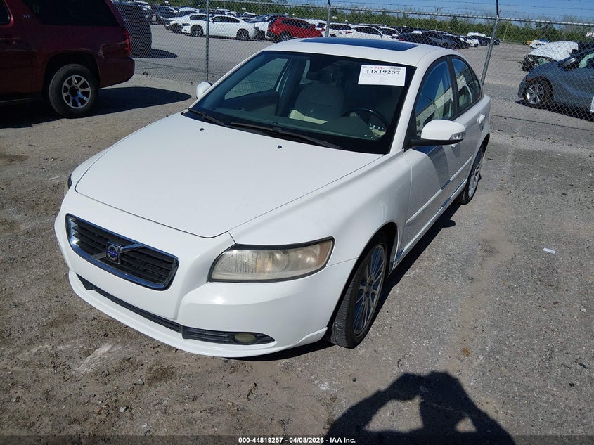 2011 Volvo S40 T5/T5 R-Design