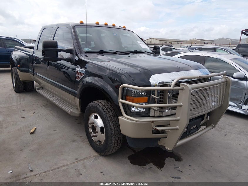 2010 FORD F-350 KING RANCH