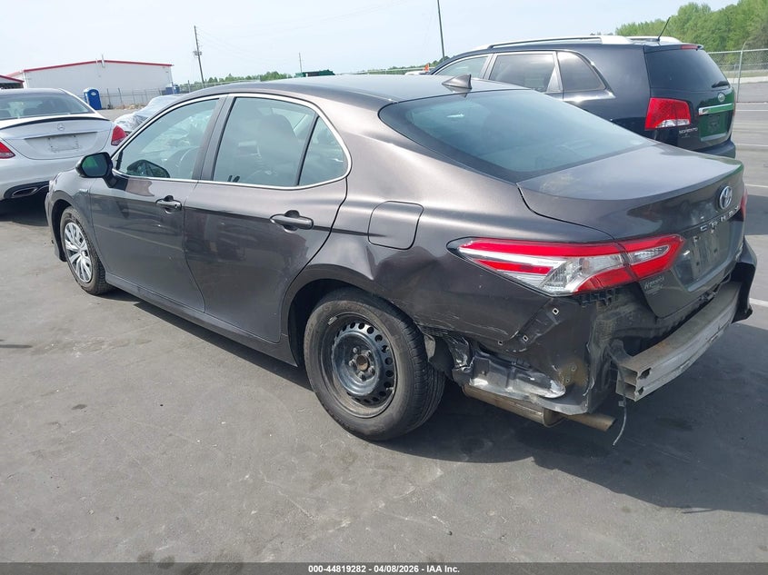 2019 Toyota Camry Hybrid Le