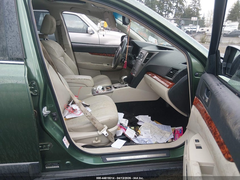 2011 Subaru Outback 2.5I Limited