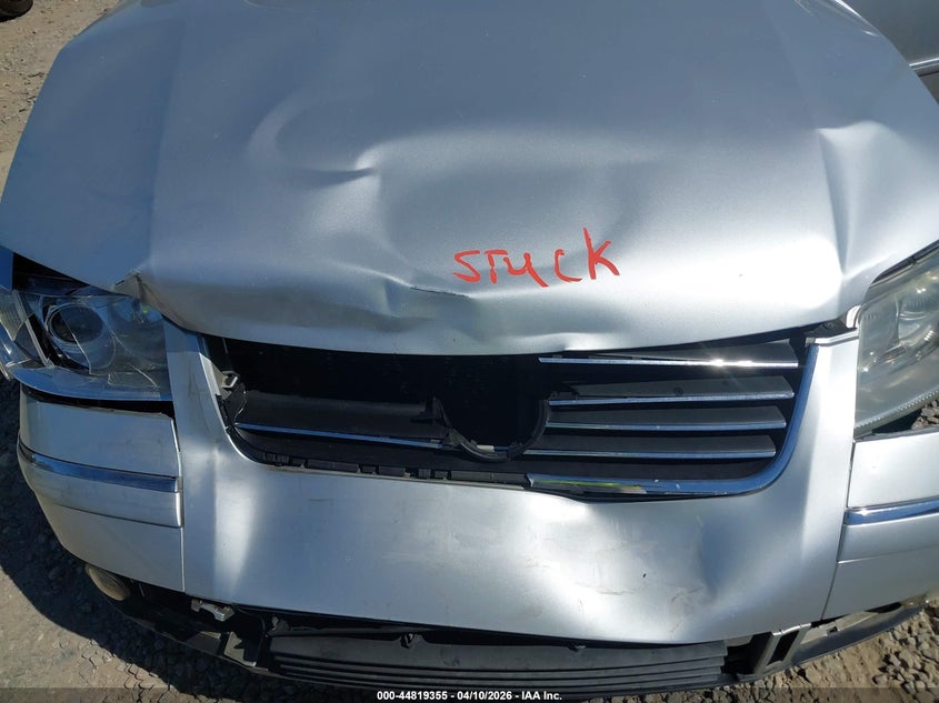 2003 Volkswagen Passat Glx VIN: WVWRH63B73P263534 Lot: 44819355