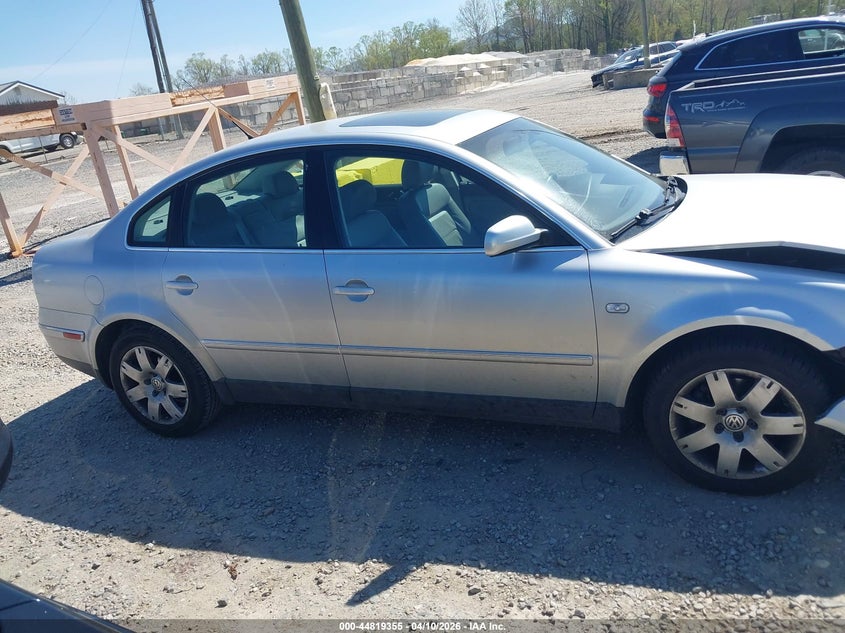 2003 Volkswagen Passat Glx VIN: WVWRH63B73P263534 Lot: 44819355