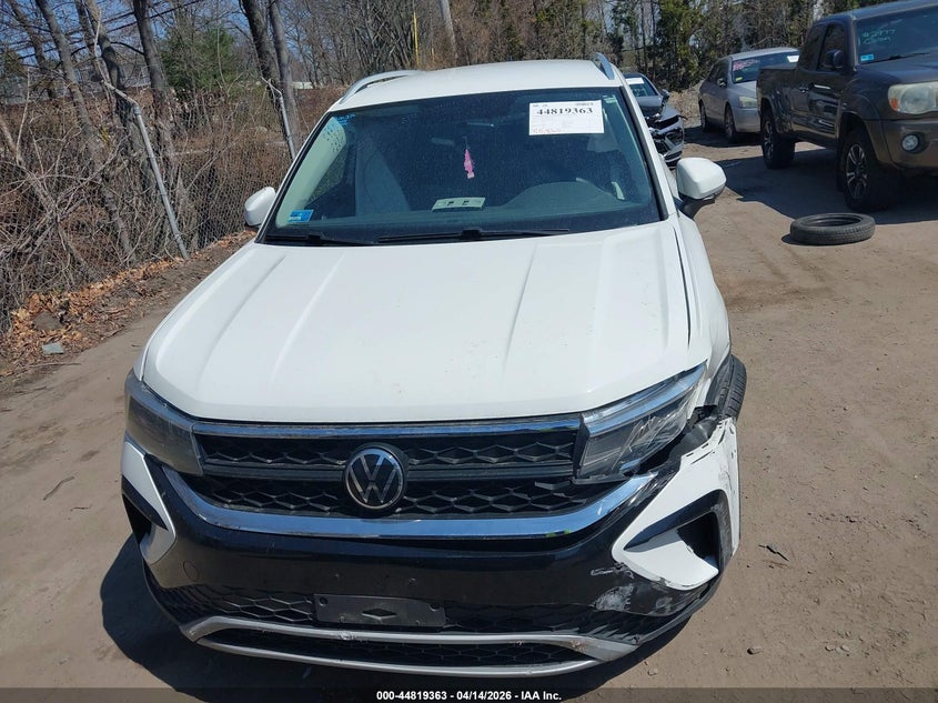 2022 Volkswagen Taos 1.5T Se VIN: 3VVWX7B2XNM033414 Lot: 44819363