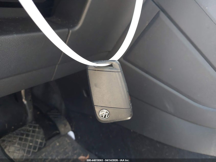 2022 Volkswagen Taos 1.5T Se VIN: 3VVWX7B2XNM033414 Lot: 44819363