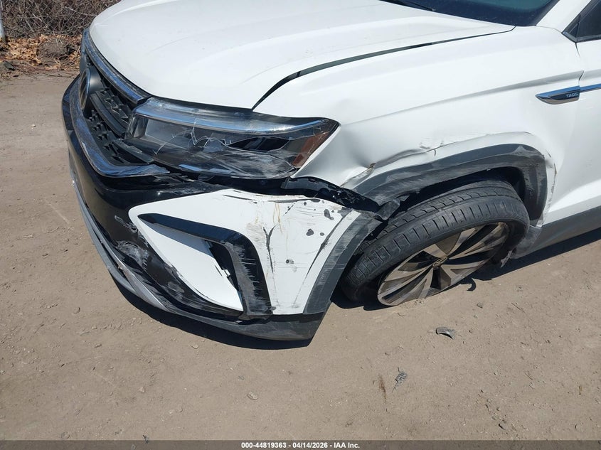 2022 Volkswagen Taos 1.5T Se VIN: 3VVWX7B2XNM033414 Lot: 44819363