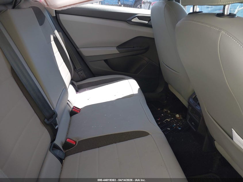 2022 Volkswagen Taos 1.5T Se VIN: 3VVWX7B2XNM033414 Lot: 44819363