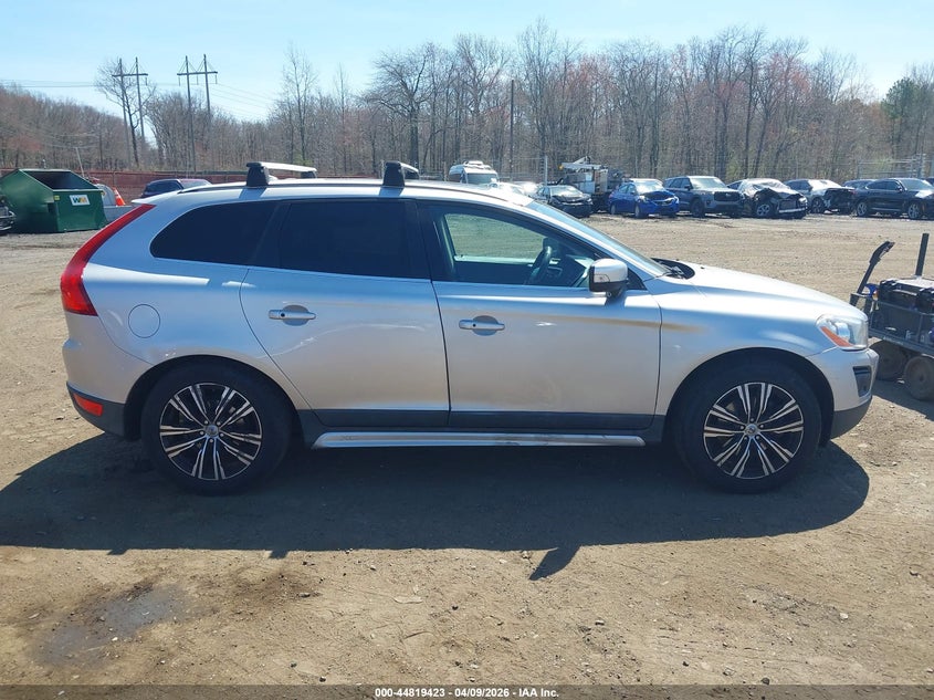 2010 Volvo Xc60 T6/T6 R-Design VIN: YV4992DZ0A2021404 Lot: 44819423