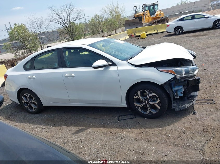 2020 Kia Forte Lxs VIN: 3KPF24AD6LE244826 Lot: 44819432