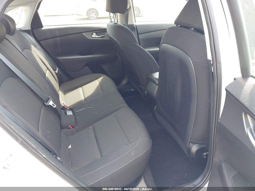 2020 Kia Forte Lxs VIN: 3KPF24AD6LE244826 Lot: 44819432