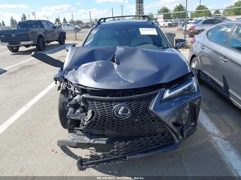 2023 Lexus Ux 250H F Sport Design VIN: JTHB6JBH1P2136585 Lot: 44819470