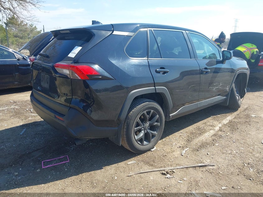 VIN 2T3H1RFV8RW353974 2024 TOYOTA RAV4 LE