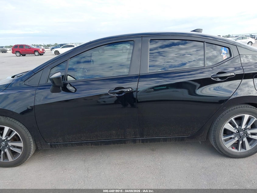 2022 Nissan Versa 1.6 Sv Xtronic Cvt VIN: 3N1CN8EV5NL857946 Lot: 44819515