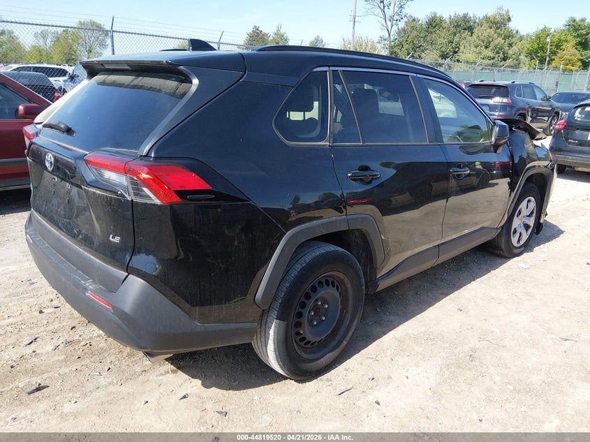 VIN JTMH1RFV3KJ001468 2019 TOYOTA RAV4 LE
