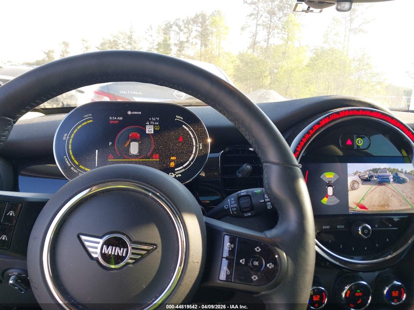 2022 Mini Se Hardtop Cooper VIN: WMW13DJ07N2R54755 Lot: 44819542