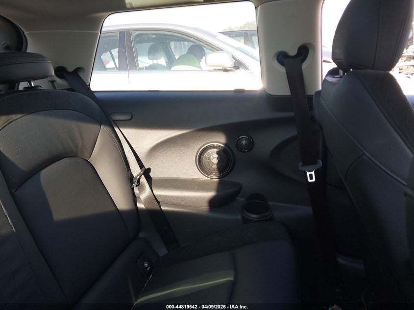 2022 Mini Se Hardtop Cooper VIN: WMW13DJ07N2R54755 Lot: 44819542