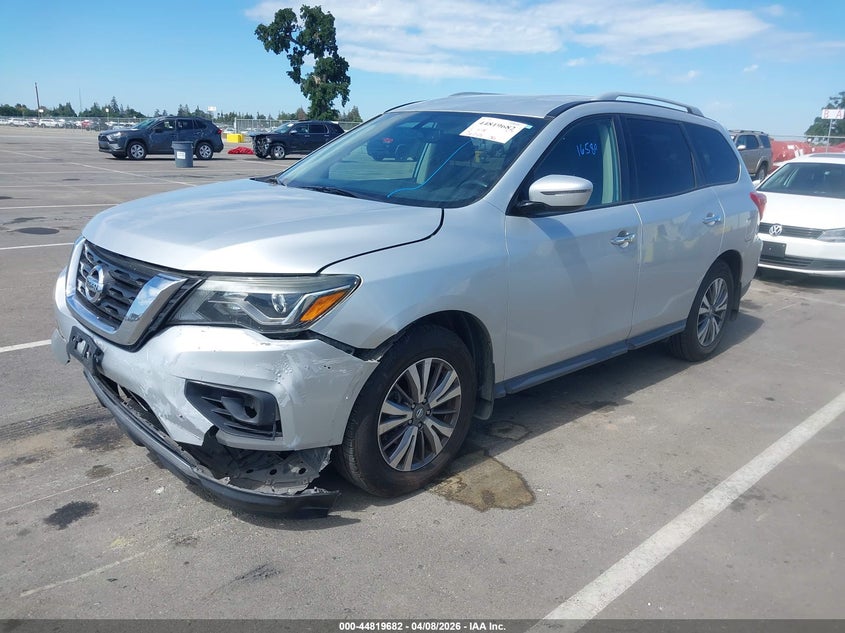2020 Nissan Pathfinder Sv 2Wd
