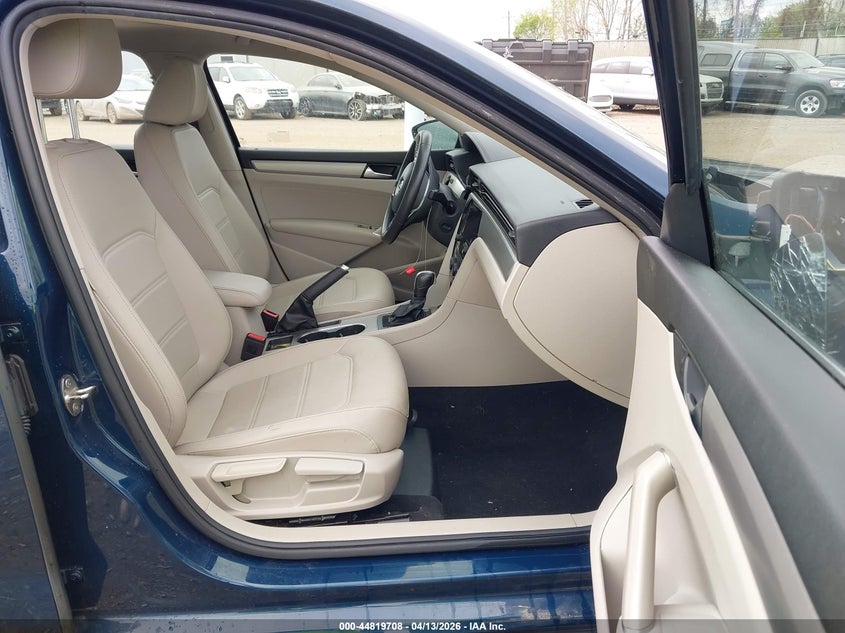 2021 Volkswagen Passat 2.0T Se