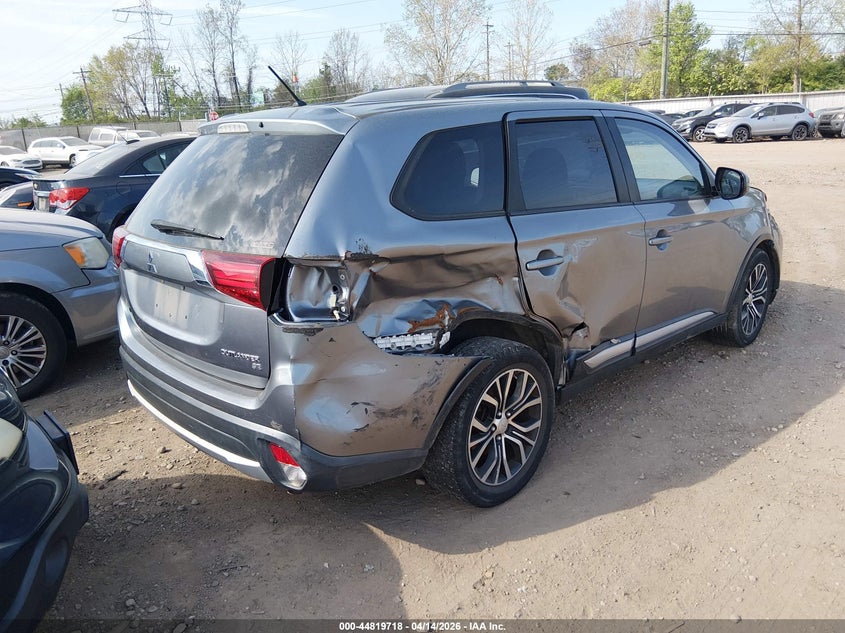2016 Mitsubishi Outlander Se