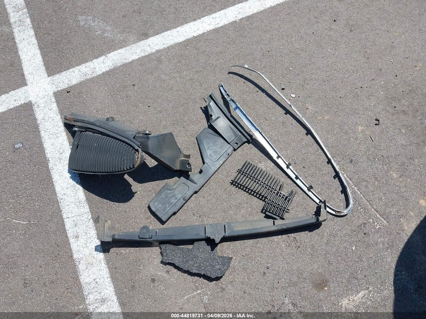 2005 Buick Lacrosse Cx VIN: 2G4WC532X51292310 Lot: 44819731