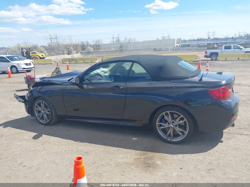 2015 BMW M235 VIN: WBA1M1C53FV393426 Lot: 44819743