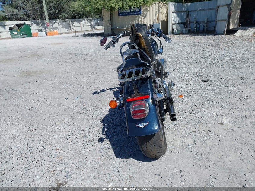 2016 Harley-Davidson Flstf Fatboy VIN: 1HD1BXV17GC020472 Lot: 44819752