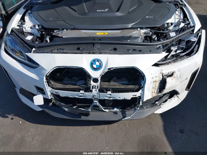 2025 BMW I4 I4 Gran Coupe Edrive40 white Lot 111044819787 Vin WBY23HD08SFT98632