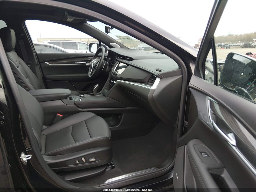 CADILLAC XT5 - zdjęcie 5