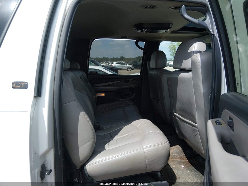2001 Chevrolet Suburban 1500 Lt VIN: 3GNEC16T21G249960 Lot: 44819830