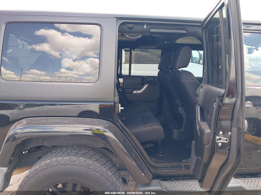 2015 JEEP WRANGLER SPORT UTILITY VEHICLE 3.6L V-6 DOHC, VVT, 285HP