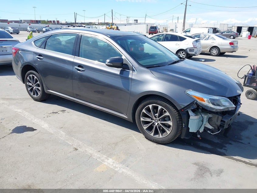 2018 Toyota Avalon Xle