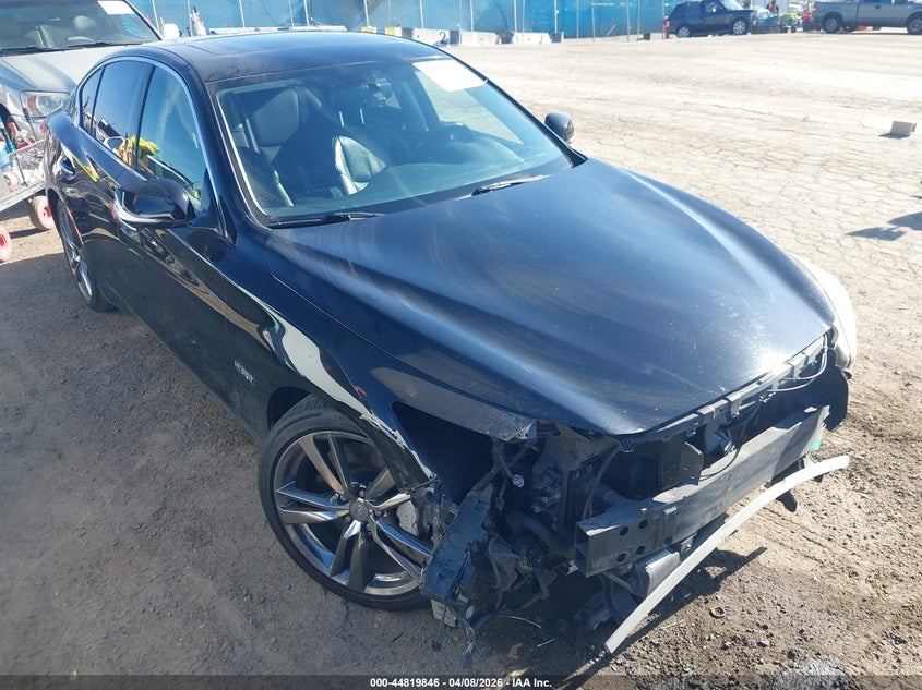 2014 Infiniti Q50 Hybrid Sport