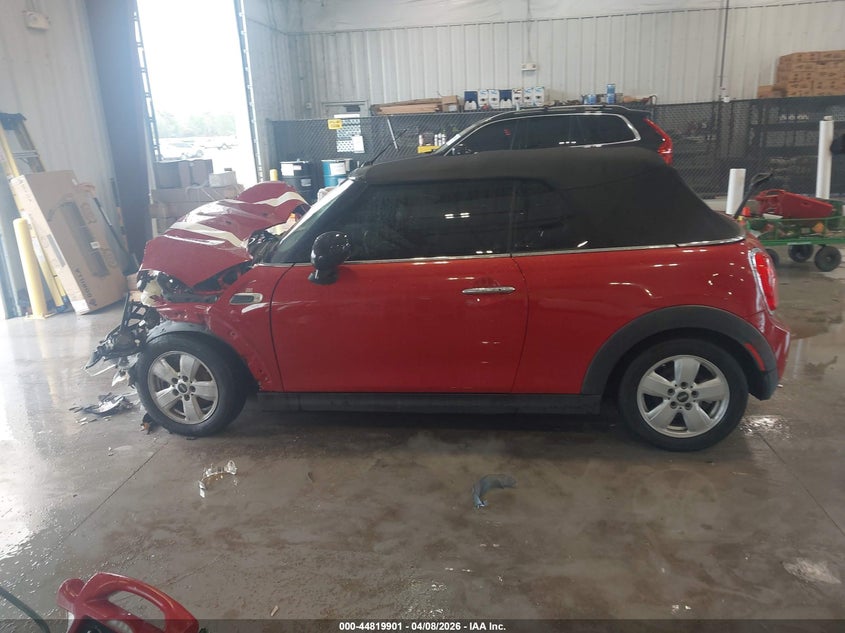 2017 Mini Convertible Cooper VIN: WMWWG5C5XH3C19763 Lot: 44819901