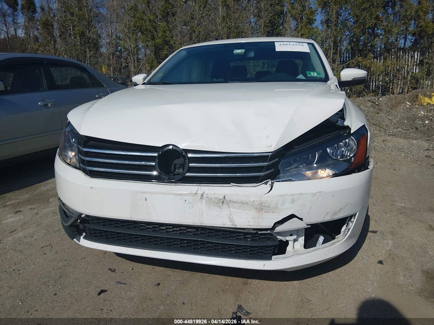 2015 Volkswagen Passat 1.8T Limited Edition VIN: 1VWAT7A30FC108409 Lot: 44819926