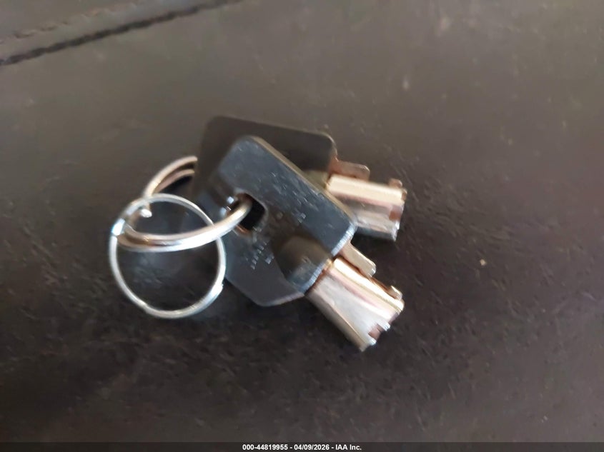 2013 Harley-Davidson Flhx Street Glide VIN: 1HD1KBM15DB681147 Lot: 44819955