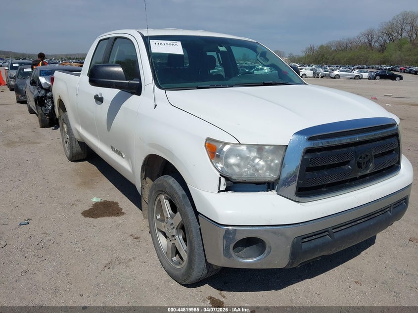 2011 Toyota Tundra Grade 4.6L V8