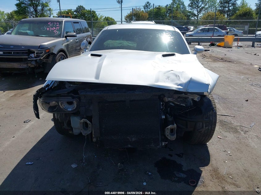 2009 Dodge Challenger Srt8 VIN: 2B3LJ74W59H570104 Lot: 44819996