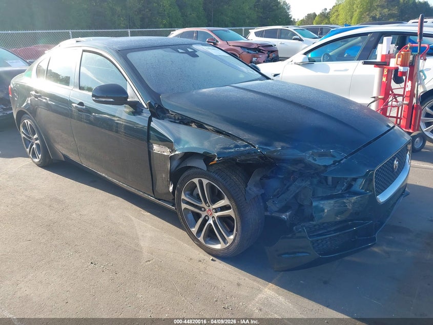 2017 Jaguar Xe 35T Premium