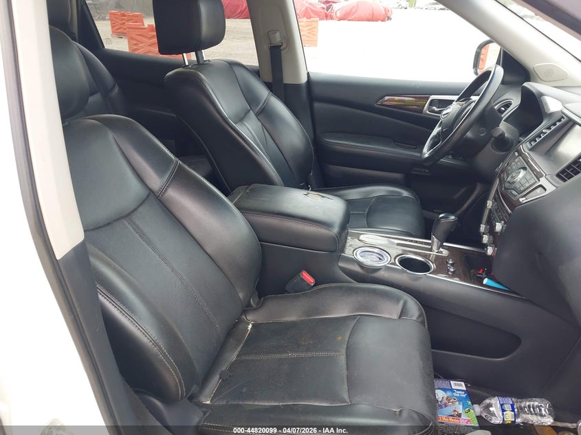 2014 Nissan Pathfinder Platinum