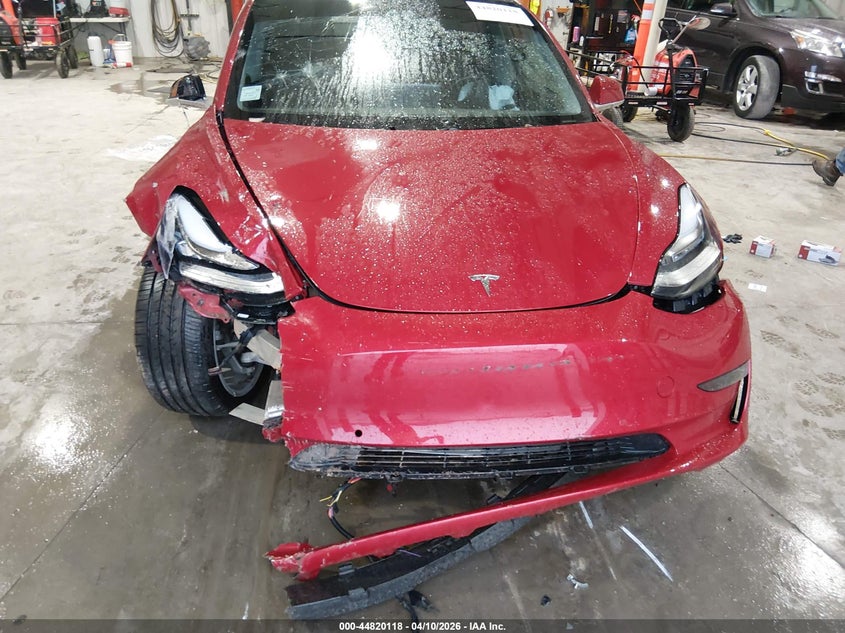 2018 Tesla Model 3 Long Range/Mid Range red Lot 111044820118 Vin 5YJ3E1EA7JF015491