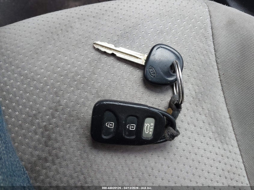 2010 Kia Forte Ex VIN: KNAFU4A22A5205231 Lot: 44820126